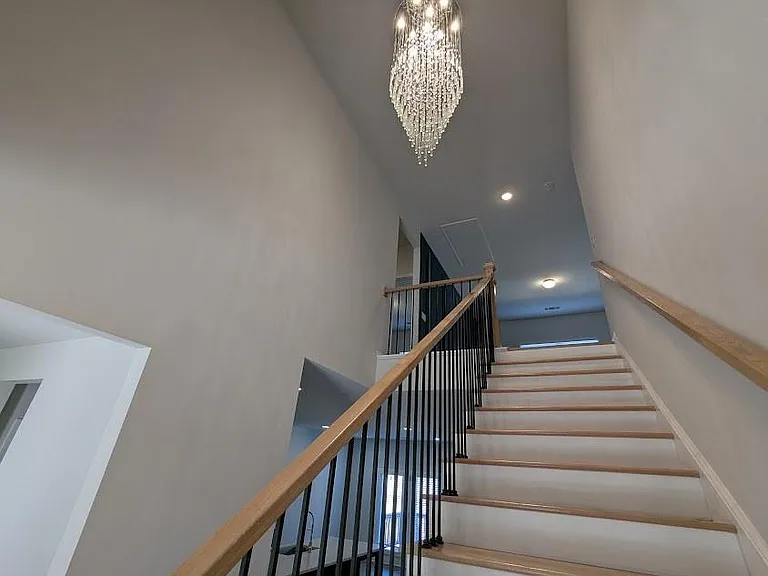 2034 Britt Dr — Photo 30