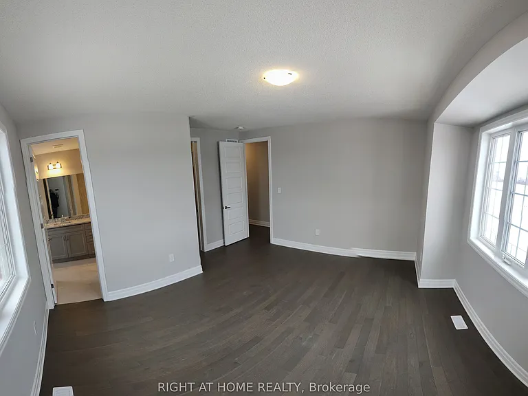3048 John McKay Blvd — Photo 25
