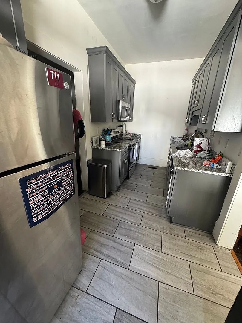 1011 Queen City Avenue — Photo 1