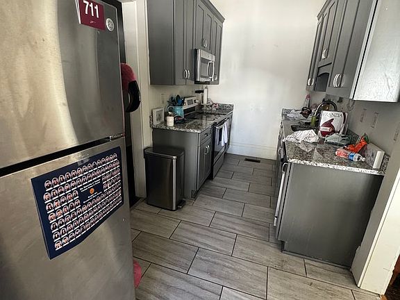 2nd image of 1011 Queen City Ave