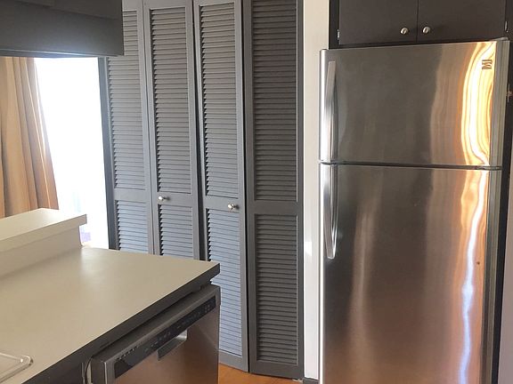 2nd image of 1357 Camino Peral APT A