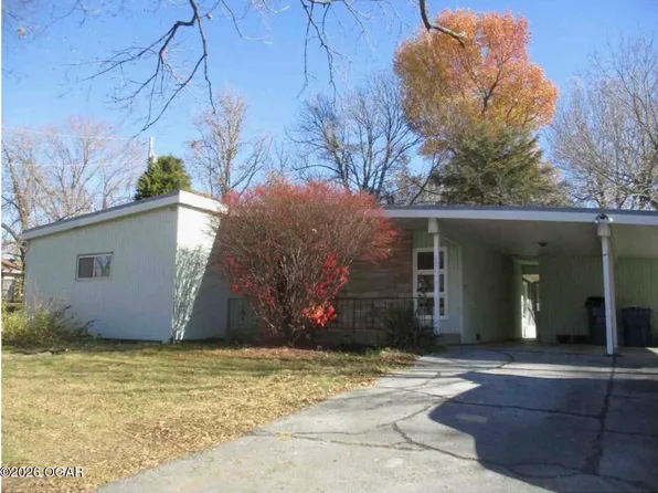 2431 S Schifferdecker Ave, Joplin, MO 64804