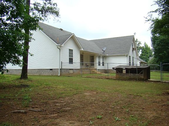 3rd image of 250 Kimberly Lane