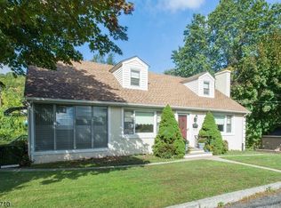 8 Haskell Ave, Haskell, NJ 07420