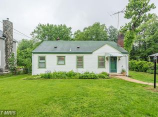 2856 Fairmont St, Falls Church, VA 22042