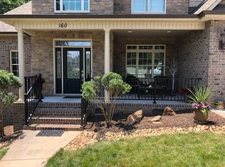 160 Wexford Pt, Hickory, NC 28601