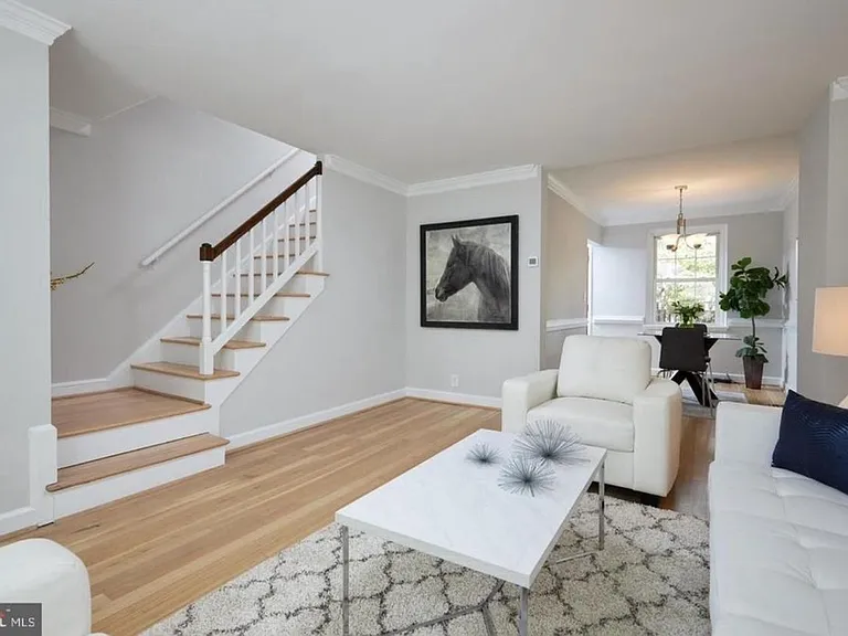 3614 S Taylor St — Photo 2