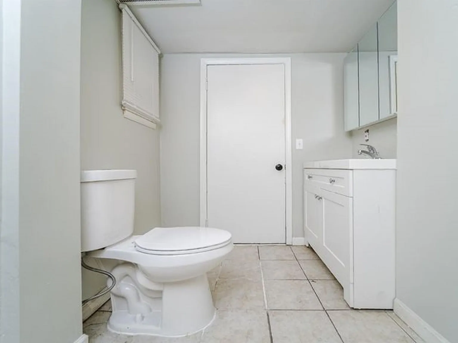 169 Hutton St - Unit... — Photo 2