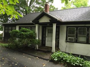 27 Old Albany Post Rd, Ossining, NY 10562