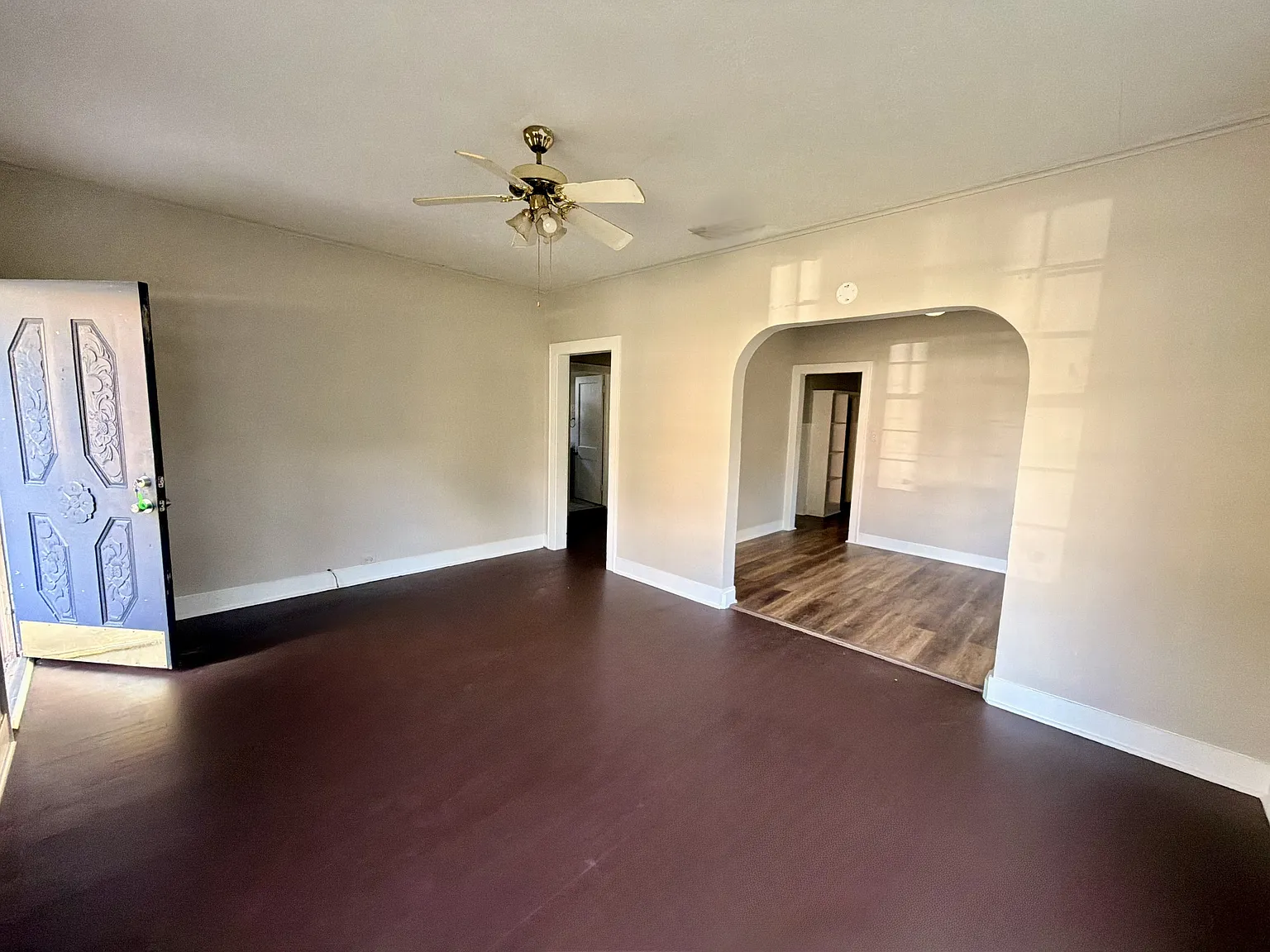 3 bed, 1300 sqft, $1,279 — Photo 2
