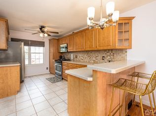 150 Fulton St, New Brunswick, NJ 08901