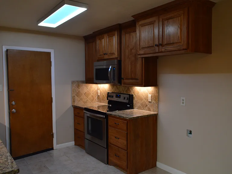 2404 Quail Rdg — Photo 9