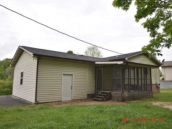 5th image of 710 Robin Dr