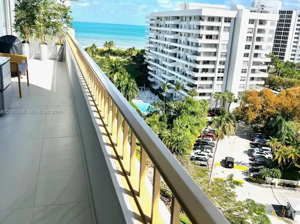 155 Ocean Lane Dr, Key Biscayne, FL
