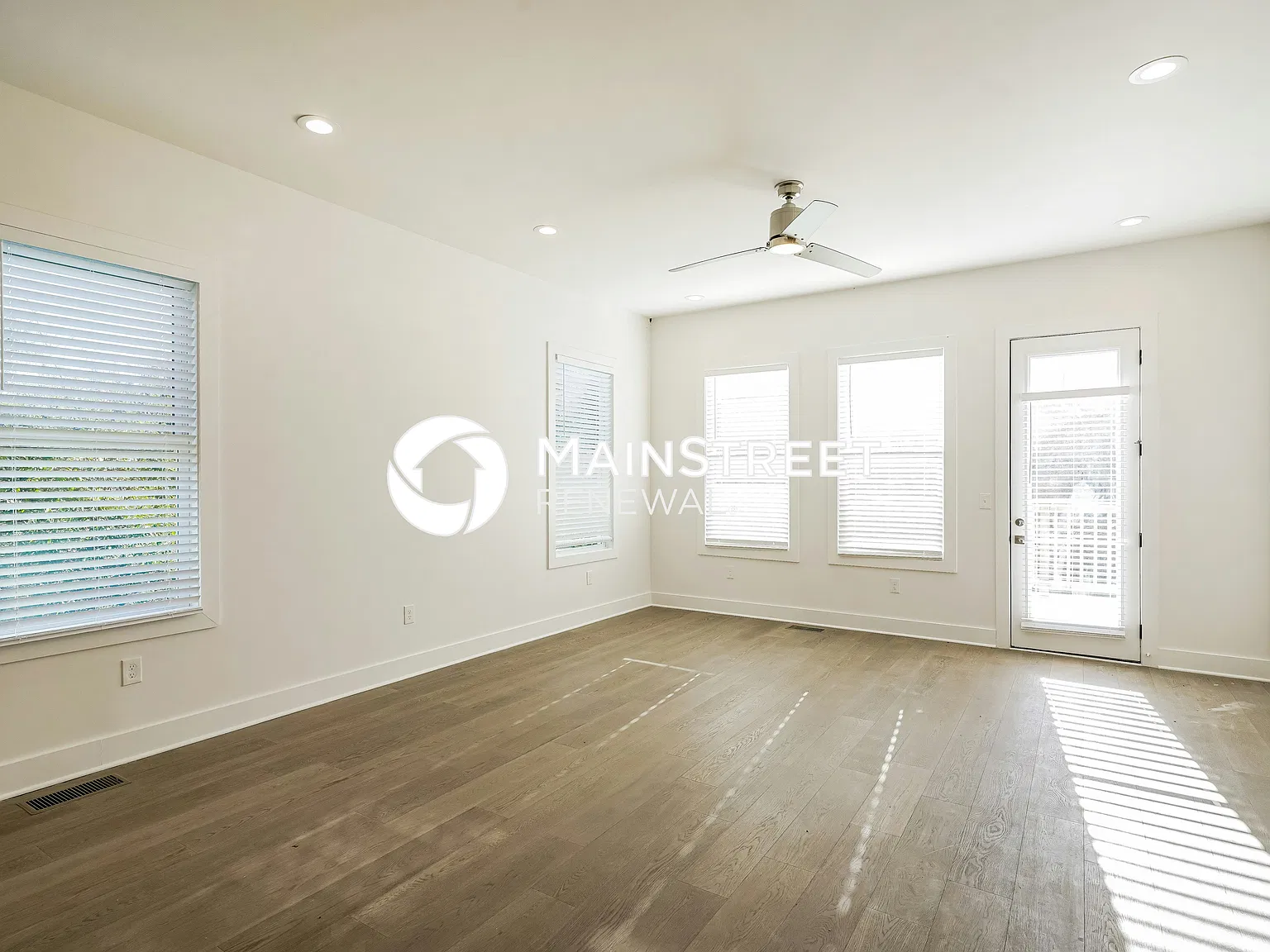 922 Crescent Hill Rd Unit B — Photo 2