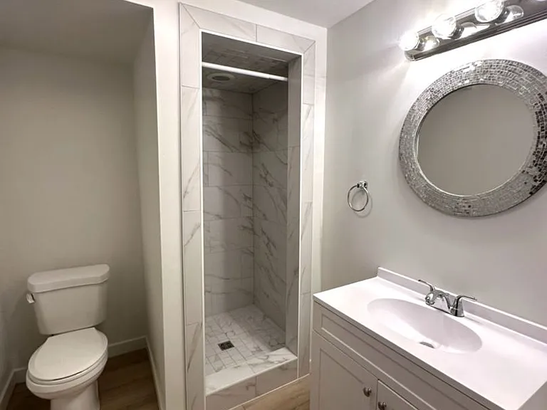 825 W Arapahoe Ave — Photo 11