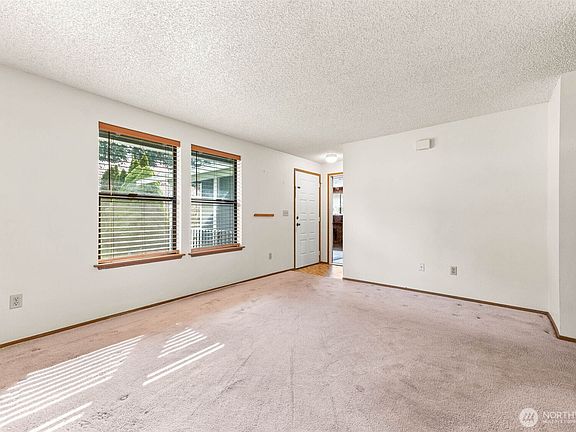 3rd image of 22902 41st Avenue Ct E