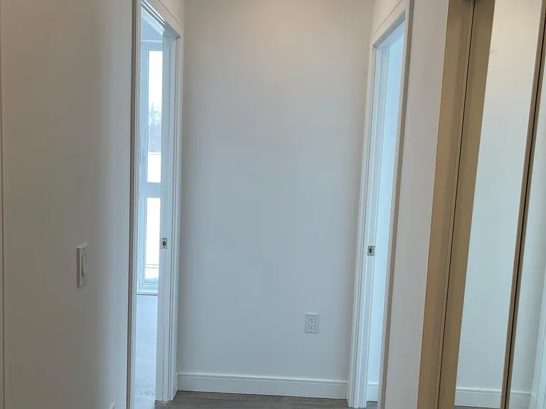 174 Clonmore Dr S #4-C — Photo 29