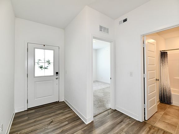 3rd image of 7657 Hillway Dr