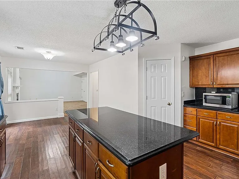 6285 Barwick Ln — Photo 11
