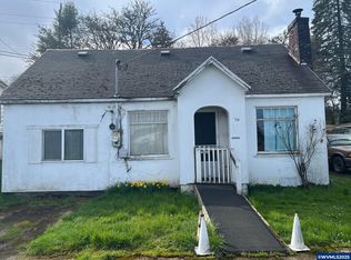 718 SE Washington St, Willamina, OR 97396