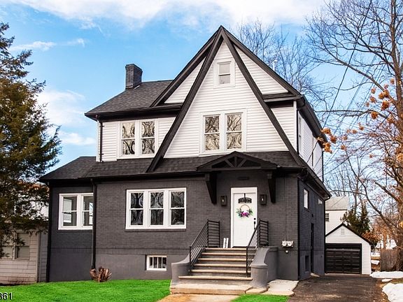 3rd image of 363 Marlboro Rd