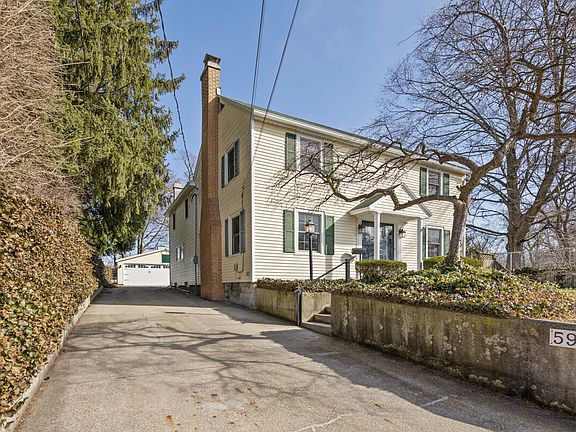 4th image of 591 Central Ave