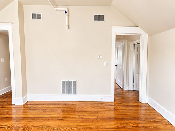 2nd image of 12 N York Rd APT 2