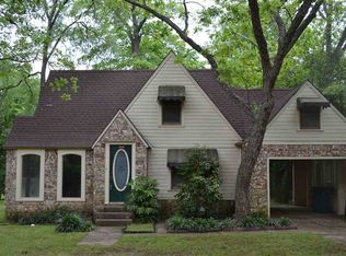 1208 Oak Dr, Kilgore, TX 75662