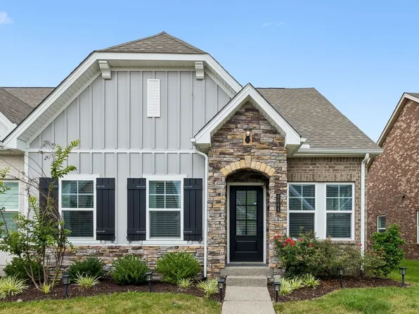 9084 Headwaters Dr, Franklin, TN 37064