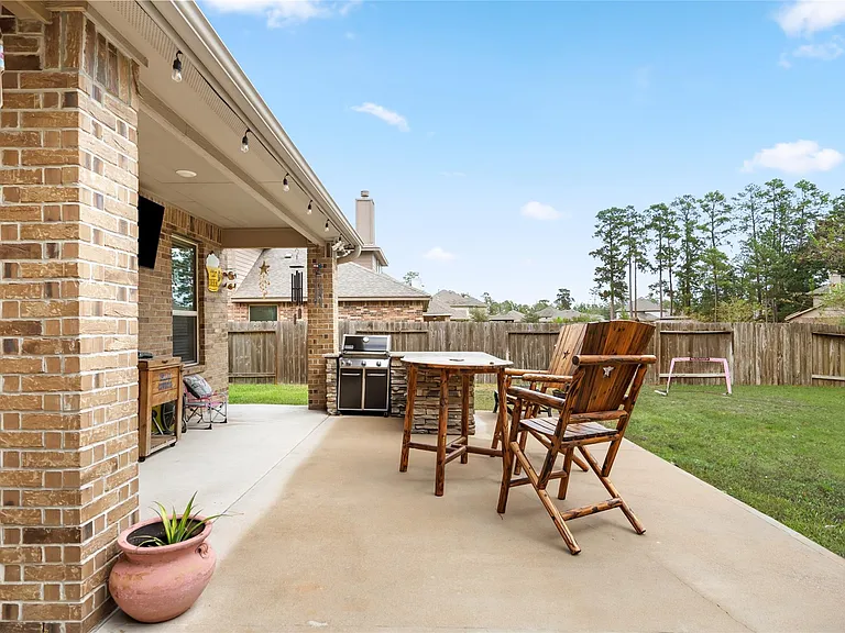 14104 N Crater Lake Ct — Photo 35