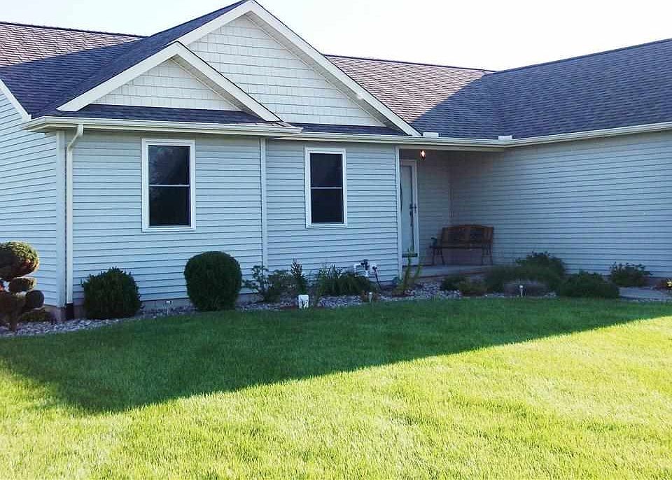 1st image of 19554 Bluestem Ln