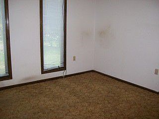 2nd image of 107 Morton Cir