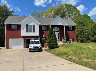 7201 Sir William Dr, Fairview, TN 37062