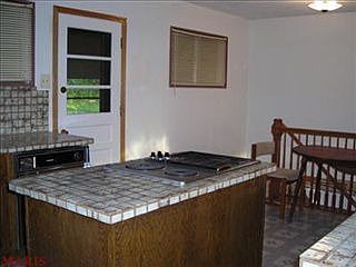 4th image of 1010 S Waterford Dr