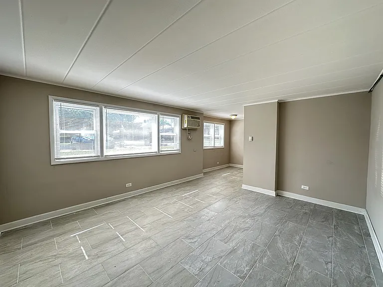 9630 Ivanhoe Ave #2 — Photo 12