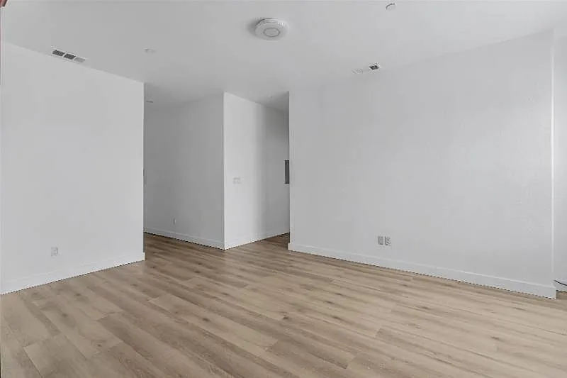 Building Photo - 1114 International Blvd #A
