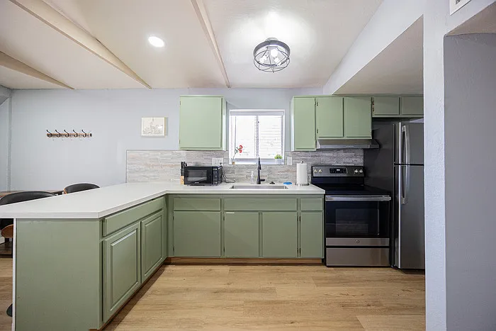 1221 E Highland Ave #3 — Photo 10