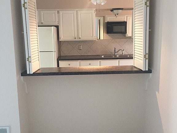 4th image of 9009 N May Ave APT 150