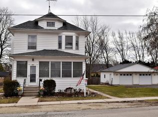 241 E Shannon St, Elburn, IL 60119