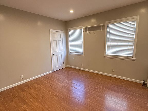 5th image of 46-20 190th St #1