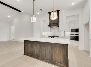 1323 Emma Rd, Van Alstyne, TX 75495