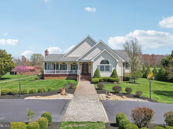 358 Eayrestown Rd, Southampton, NJ 08088