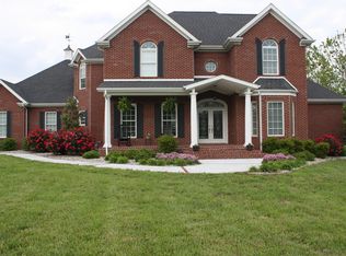 555 Lovers Ln, Harrisburg, IL 62946