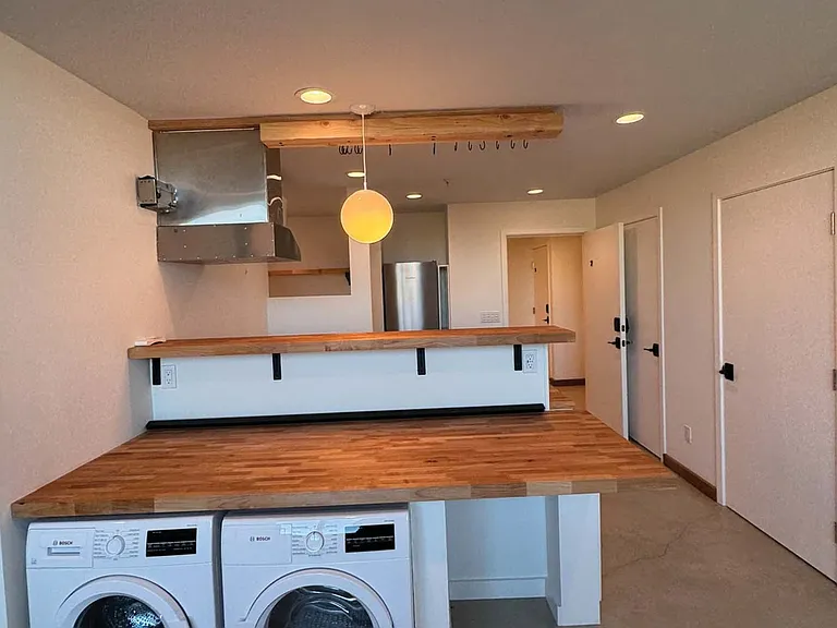 330 W Bonita Ave #2 — Photo 7