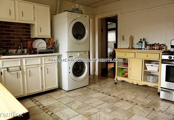 1506710044-00e0e-9bkz0fdt7ug-600x450