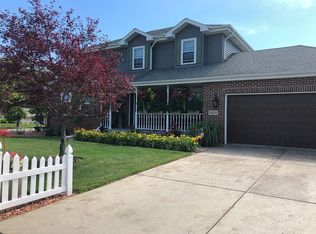 3011 Burge Dr, Crown Point, IN 46307