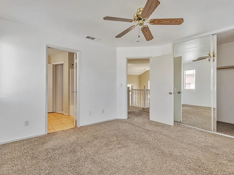 4405 Fall Ln — Photo 17