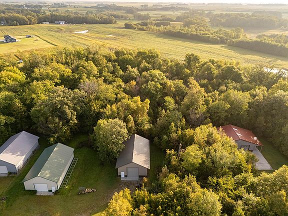 4th image of Smith Lake Rd SE