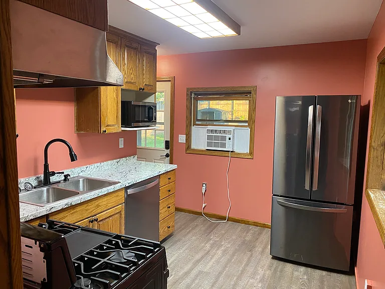 2412 Cowern Pl E — Photo 15